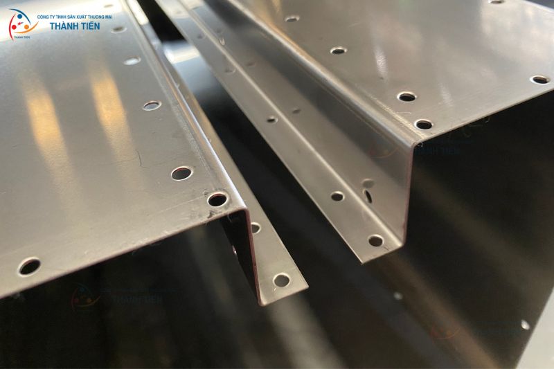 Ứng dụng của máng inox 201