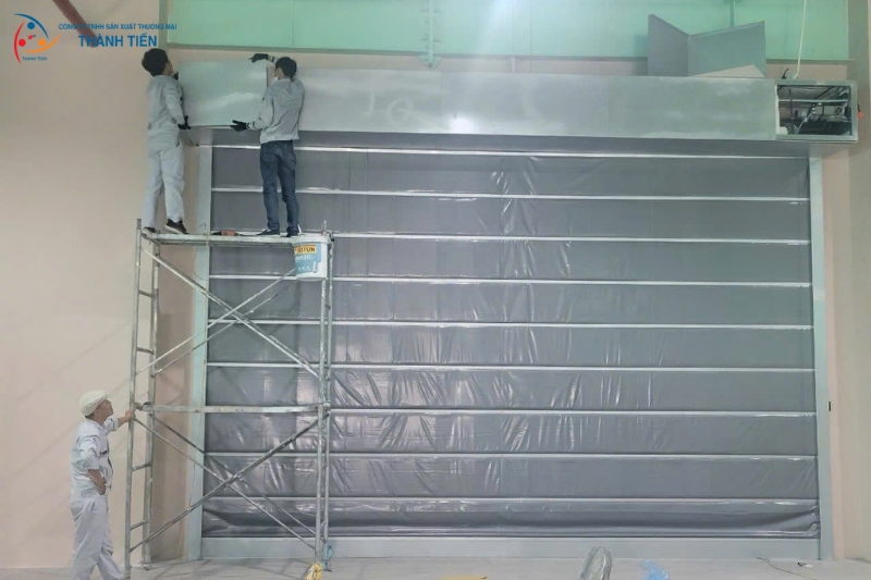 Thành Tiến thi công màn cuốn chống cháy Hồ Chí Minh đạt chuẩn kỹ thuật