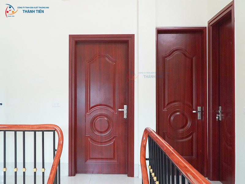 cửa thép vân gỗ 1 cánh dập huỳnh tại Ân Thi - Hưng Yên